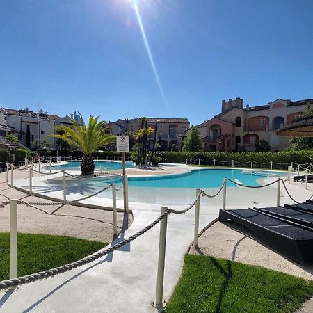 Residence Mediterranee Family Apartments Lido di Jesolo Eksteriør billede