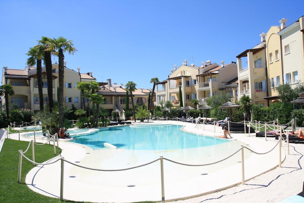 Residence Mediterranee Family Apartments Lido di Jesolo Værelse billede